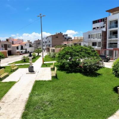 VENTA DE CASA DE 2 PISOS EN URB. FEDERICO VILLARREAL